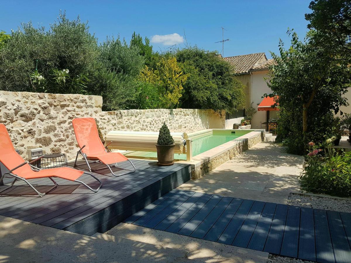 Les Bignones Villa Uzes Exterior photo
